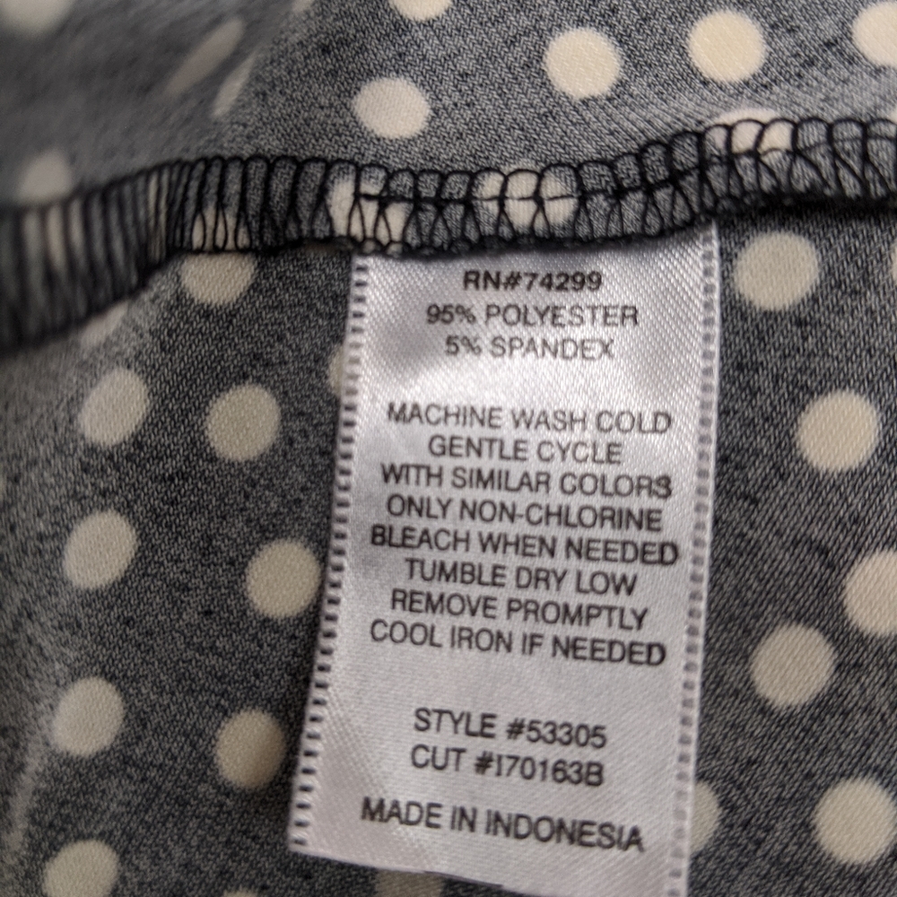 En Focus Dress - Picture 6 of 6